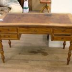 334 2266 WRITING DESK